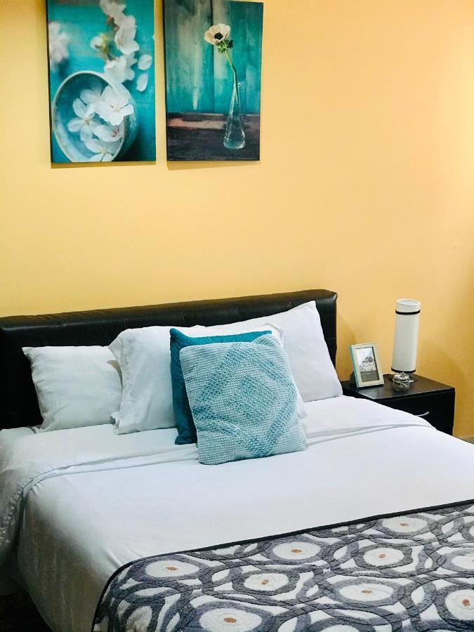 Casa Prada Bed & Breakfast Bogota Exterior photo